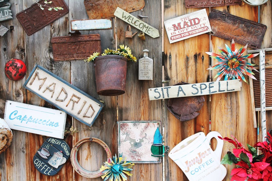 Welcome Wood Signs That Add An Elegant Touch To Your Home Decor