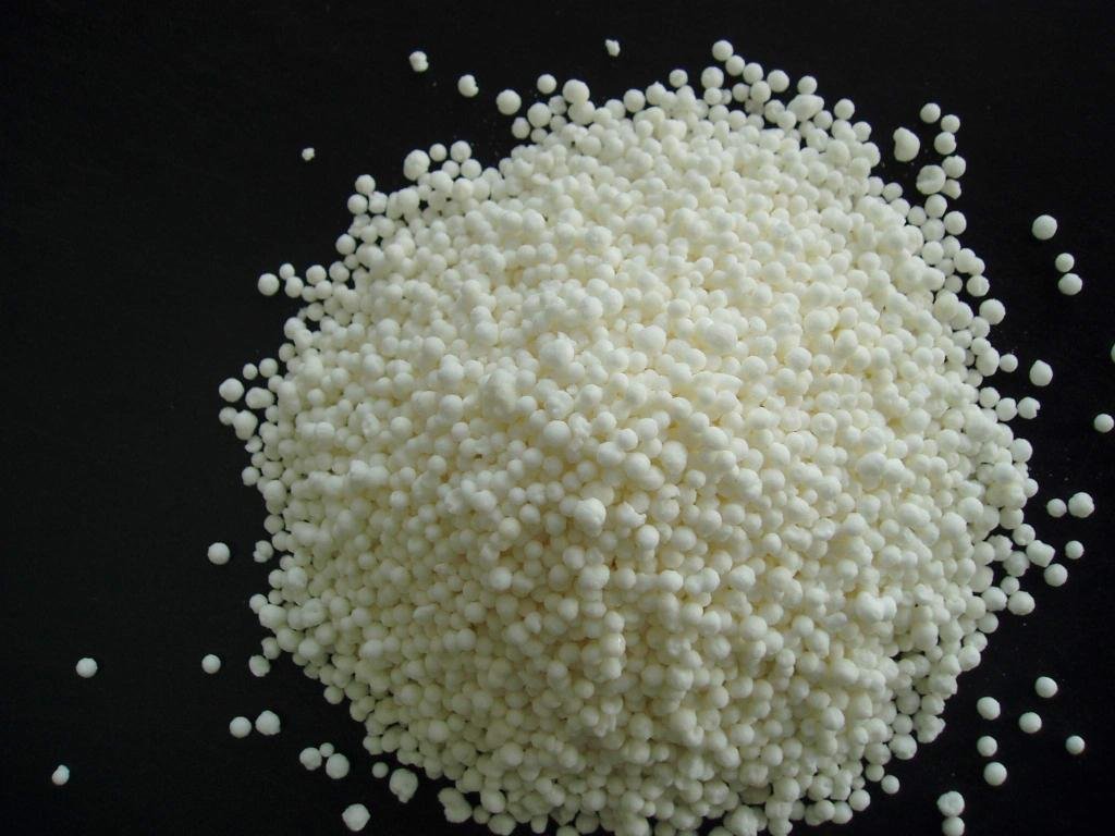 How to Apply Ammonium Nitrate as Fertilizer