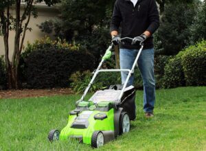 GreenWorks 25302 Battery Lawn Mower Review