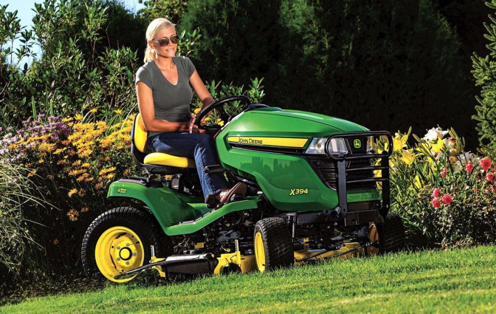 John Deere X394 Lawn Tractor Review