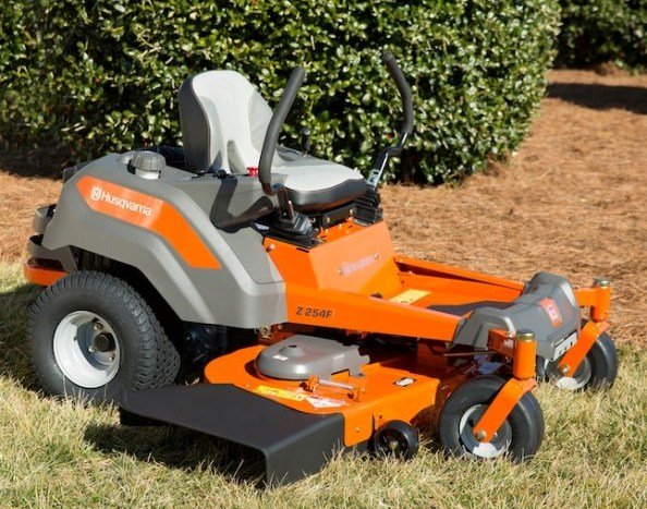 Husqvarna Z254F 54" zero turn mower