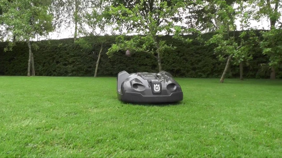 Best Robotic Lawn Mowers
